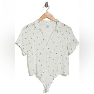 Kirious Short Sleeve Button Up Tie Hem Crop Top